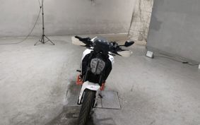 KTM 125 DUKE JPA40