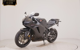 HONDA CBR600RR 2024 PC40