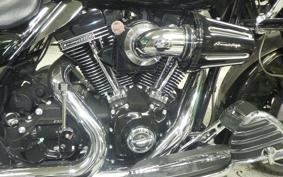 HARLEY FLTRXSE1800CVO 2013