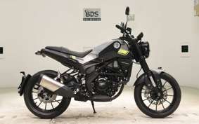 BENELLI レオンチーノ250