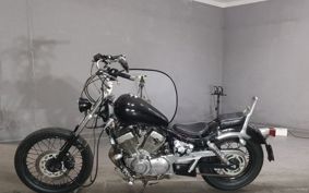 YAMAHA VIRAGO 250 3DM