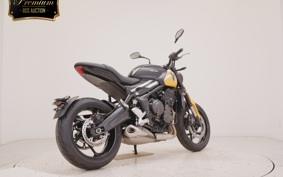 TRIUMPH TRIDENT 660 2026