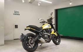 DUCATI SCRAMBLER ICON 2015