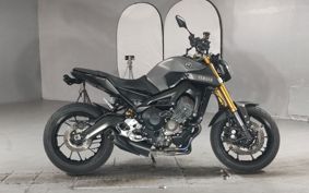 YAMAHA MT-09 RN34J