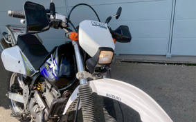 SUZUKI DR250 S SJ45A