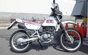 SUZUKI DJEBEL200 SH42A