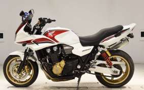 HONDA CB1300SB SUPER BOLDOR A 2015 SC54