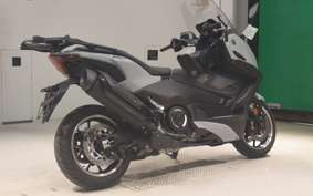 YAMAHA T-MAX 560 T 2025 SJ21J