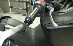 YAMAHA T-MAX 560 T 2020 SJ19J
