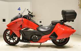 HONDA NM4 VULTUS -02 2015