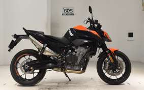 KTM 890 DUKE