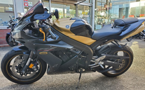 YAMAHA YZF-R1 2005 RN13