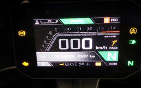 APRILIA RSV4 1100ファクトリ 2023