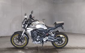 HONDA CB250R MC52