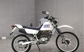 SUZUKI DJEBEL200 SH42A