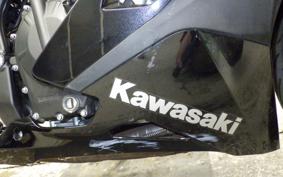 KAWASAKI ZX-25R 2003 ZX250E