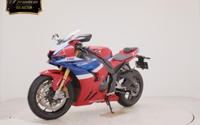 HONDA CBR1000RR RSP 2025 SC82