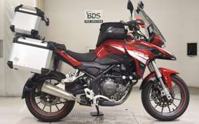 BENELLI TRK251 2025