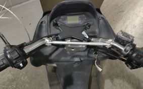 YAMAHA MAJESTY 125 SE27