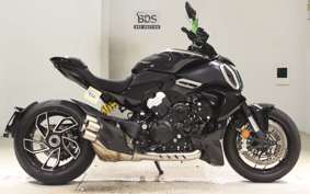 DUCATI DIAVEL V4 2024