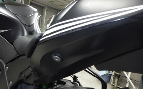 KAWASAKI ZX 10 NINJA RR 2017