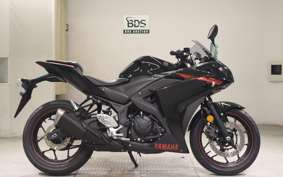 YAMAHA YZF-R25 2021 RG10J
