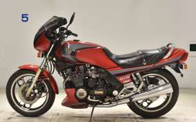 YAMAHA XJ750 E 1983 29R