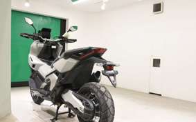 HONDA X-ADV 750 2025 RH21