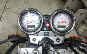 HONDA VTR 250 2015 MC33