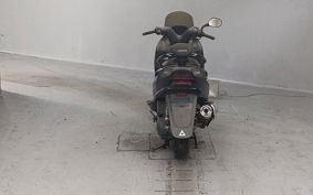 YAMAHA MAJESTY 125 SE27