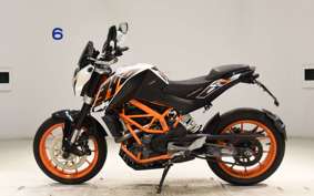 KTM 390 DUKE 2015