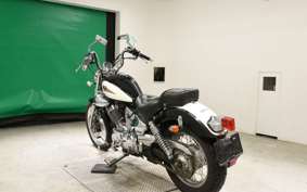 YAMAHA VIRAGO 250 3DM