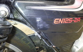 SUZUKI EN125 2A