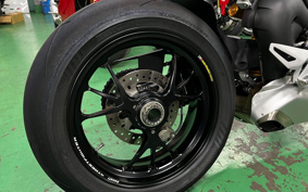 DUCATI STREET FIGHTER V4S 2021 1F00