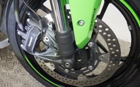 KAWASAKI ZX-25R ZX250E