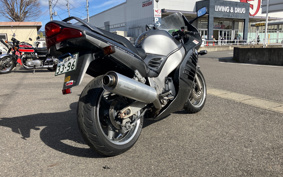 SUZUKI RF900R 2001 GT73A
