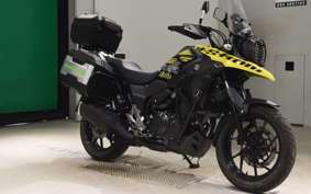 SUZUKI Vｽﾄﾛｰﾑ250A
