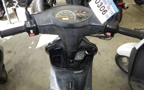 YAMAHA JOG Delux SA39J