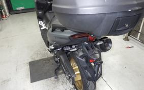 YAMAHA T-MAX 560 T 2020 SJ19J
