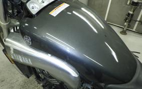 YAMAHA VMAX 2000