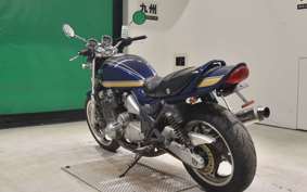 KAWASAKI ZEPHYR 1100 2004 ZRT10A