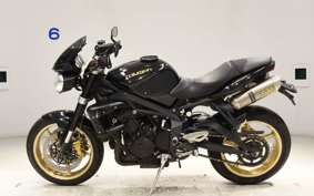 TRIUMPH STREET TRIPLE R 2011