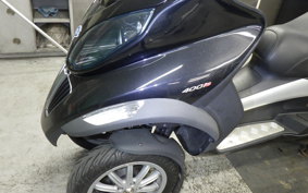 PIAGGIO MP3 400 2009