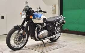 TRIUMPH BONNEVILLE T100 2016