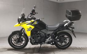 SUZUKI V-STROM 250 DS12E