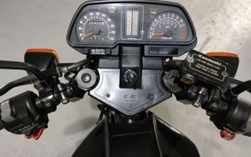 KAWASAKI GPZ400 ZX400C