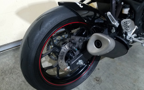 YAMAHA YZF-R25 RG10J