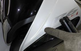 YAMAHA YZF-R6 2010