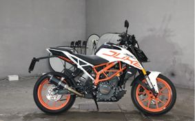 KTM 390 DUKE 2018 JPJ40
