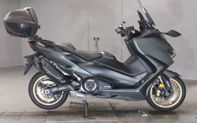YAMAHA T-MAX 560 SJ19J